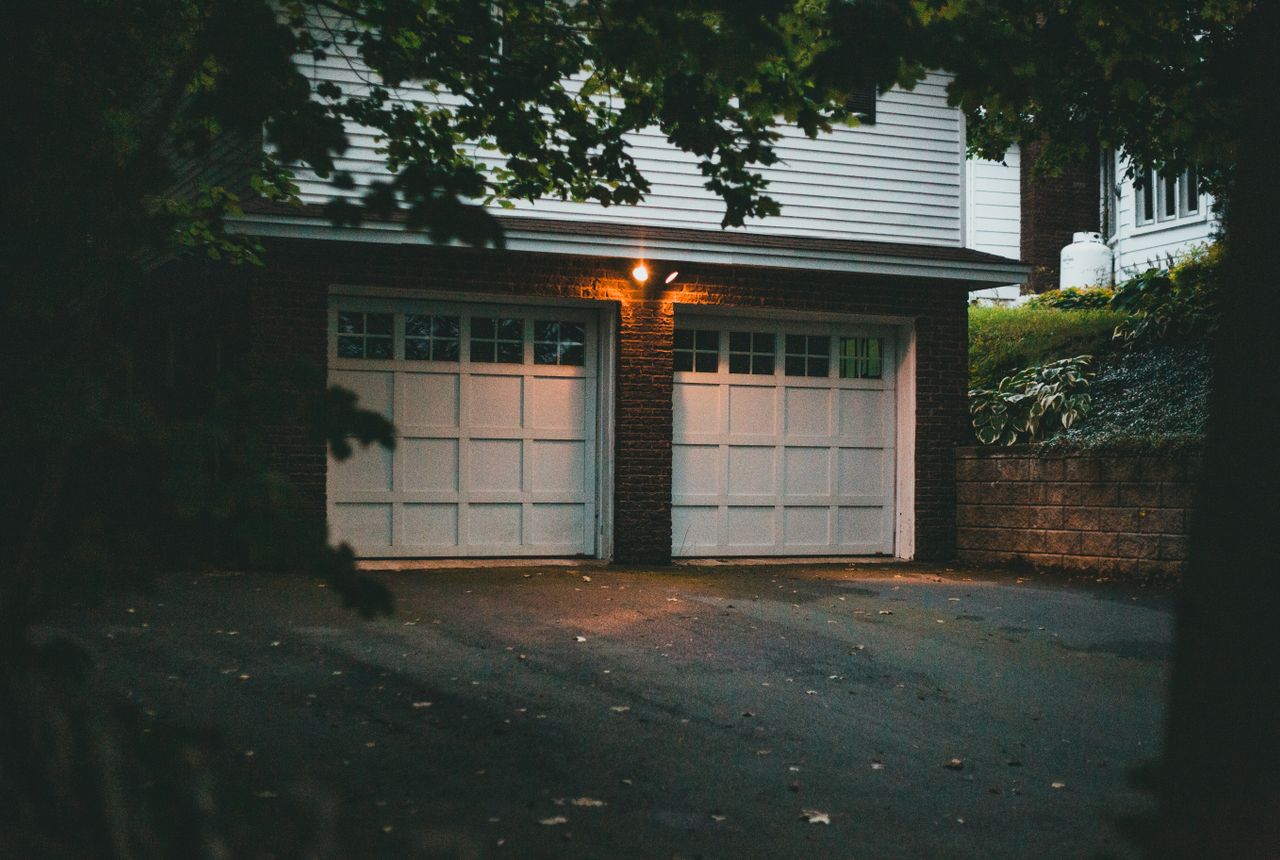 Garage door service in Rockville, MD